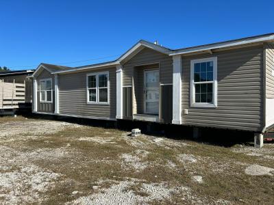 Mobile Home at 16120 U.s. 60 Milton, WV 25541