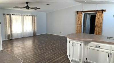Photo 5 of 13 of home located at 14327 Fiddlesticks Court Orlando, FL 32826