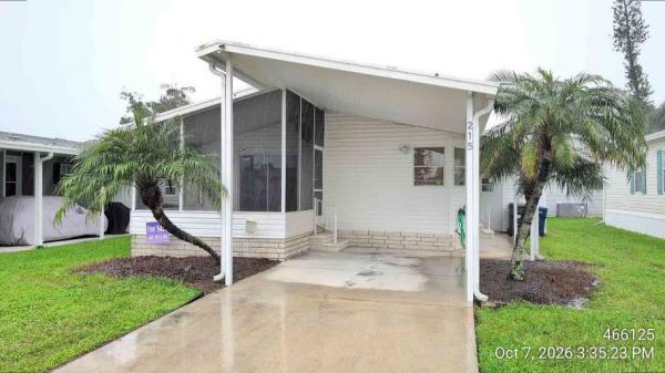 Photo 1 of 2 of home located at Colony Cove 215 Rotterdam Ave Ellenton, FL 34222