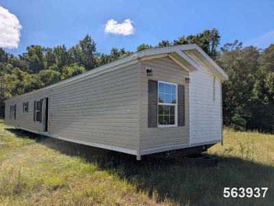 Mobile Home at R & R Homes Inc. 255 Us Highway 280 Alexander City, AL 35010