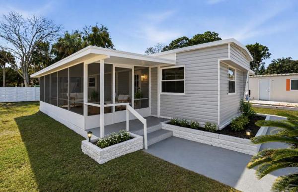 1973 Gentry Manufactured Home