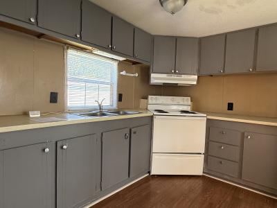 Photo 3 of 14 of home located at 33 Leslie Lane Port Orange, FL 32129