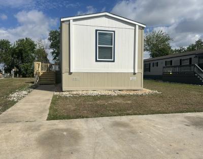 Mobile Home at 20442 Fernbush Dr Houston, TX 77073