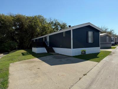 Mobile Home at 420 W Lawson Rd, Lot #107 Lot 4107 Dallas, TX 75253