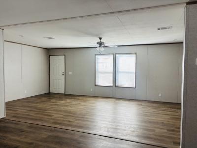 Photo 5 of 12 of home located at 8015 W Xavier St Conroe, TX 77303
