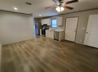 Photo 4 of 22 of home located at 4 Harp Drive Mount Dora, FL 32757