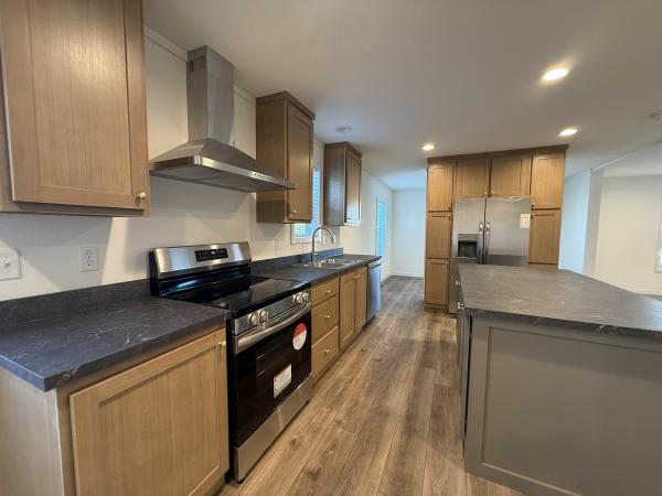 2024 CMH Manufacturing West INC.  Home