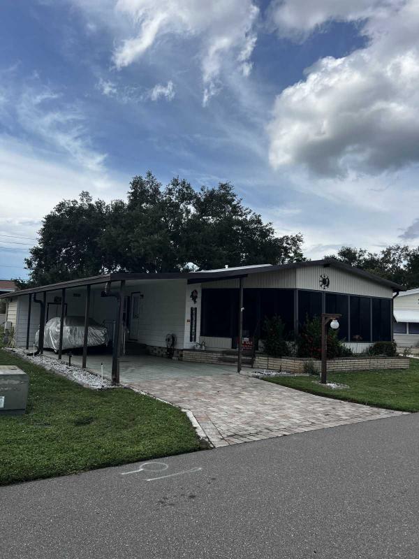 Photo 1 of 2 of home located at 5700 Bayshore Road, Lot 315 Palmetto, FL 34221