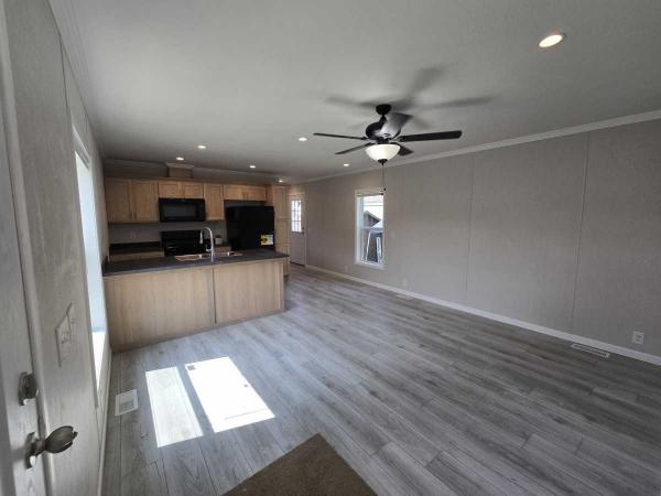 2025 Skyline Bay Springs RX C862 Manufactured Home
