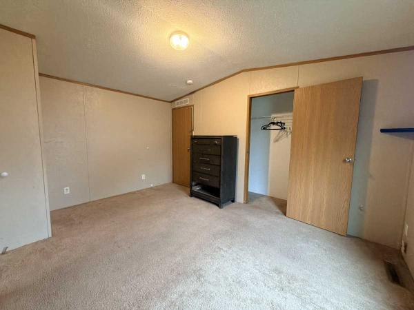 2005 Clayton Manufactured Home