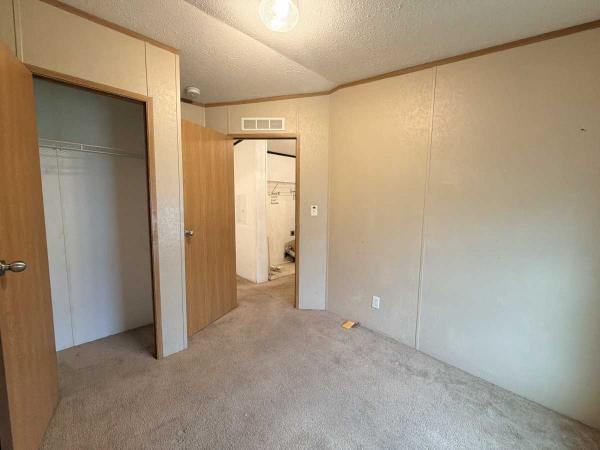 2005 Clayton Manufactured Home