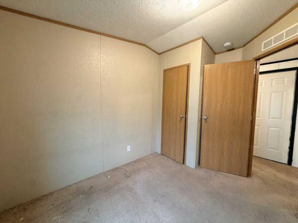 2005 Clayton Manufactured Home