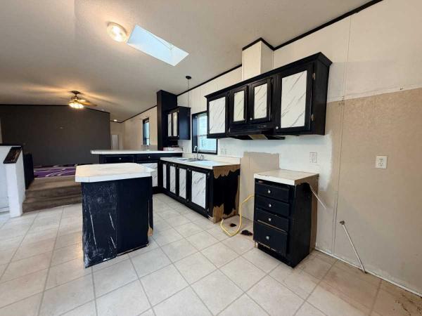 2005 Clayton Manufactured Home