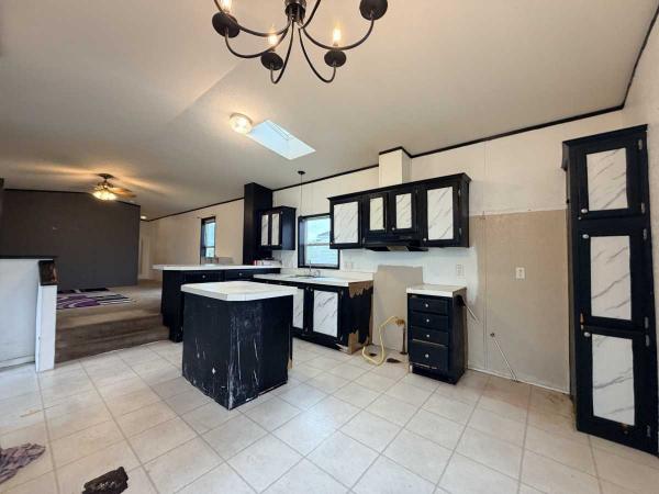 2005 Clayton Manufactured Home