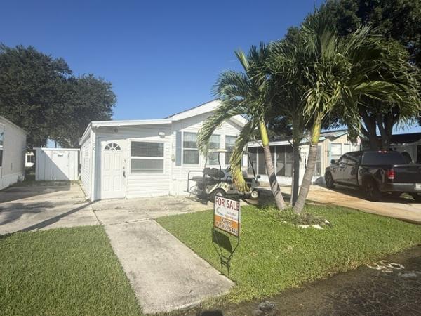1997  Mobile Home For Sale