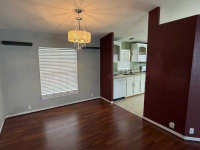 Photo 5 of 25 of home located at 3701 Fillmore #78 Riverside, CA 92505