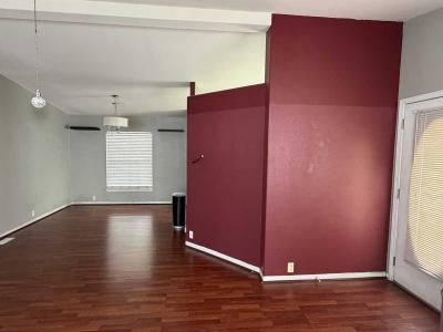 Photo 4 of 25 of home located at 3701 Fillmore #78 Riverside, CA 92505