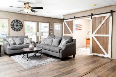 Photo 4 of 15 of home located at 12200 Ruedas Road Del Valle, TX 78617