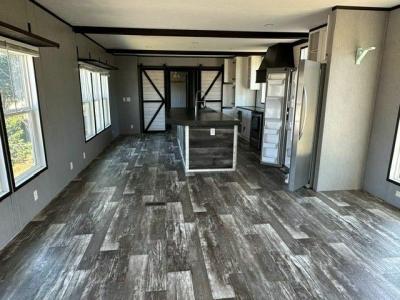 Photo 2 of 11 of home located at 97 1st Ave E Empire, AL 35063