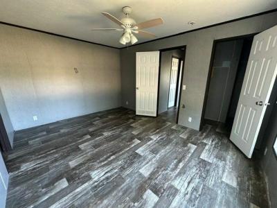 Photo 4 of 11 of home located at 97 1st Ave E Empire, AL 35063