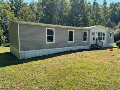 Photo 1 of 13 of home located at 301 Jim Black Hollow Rd Barbourville, KY 40906