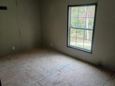 Photo 4 of 5 of home located at 203 Jessie James Lane Pembroke, VA 24136