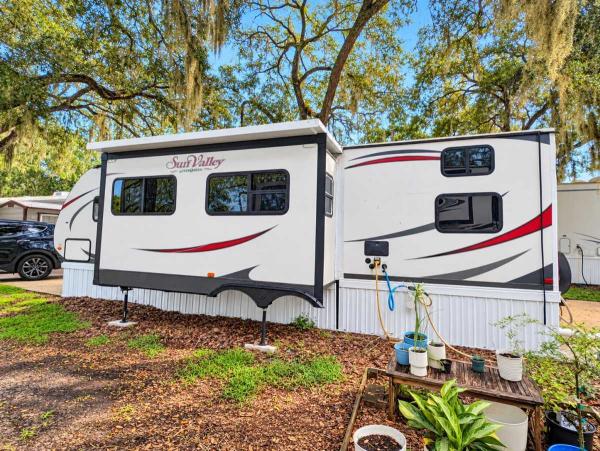  Mobile Home For Sale