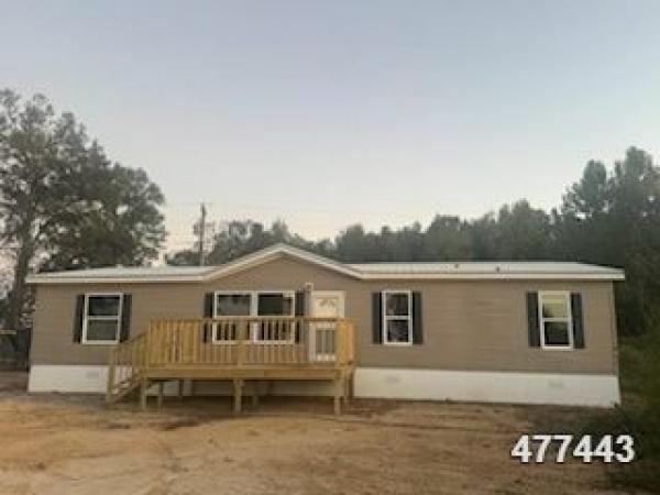 Photo 1 of 2 of home located at 1312 Waldrup Rd Batesville, MS 38606