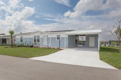 Photo 2 of 18 of home located at 886 Byrnes Lp Lady Lake, FL 32159