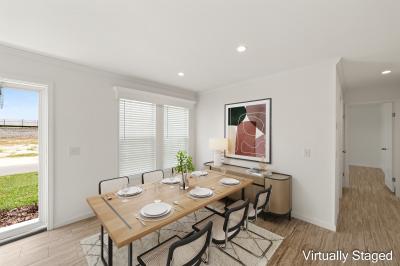 Photo 5 of 18 of home located at 886 Byrnes Lp Lady Lake, FL 32159