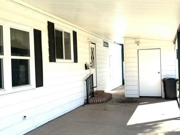 1990 Palm 3347-A Mobile Home