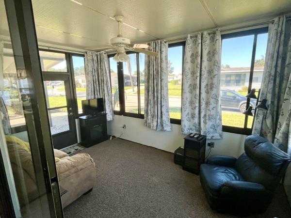 1990 Palm 3347-A Mobile Home