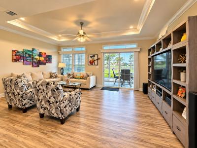 Photo 3 of 12 of home located at 3934 Scramble Drive Ruskin, FL 33570