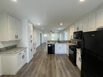 Photo 3 of 20 of home located at 5 Sandpiper Lane Beecher, IL 60401