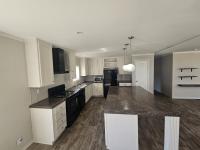 2022 Cham;ion 24CSD2860L Mobile Home