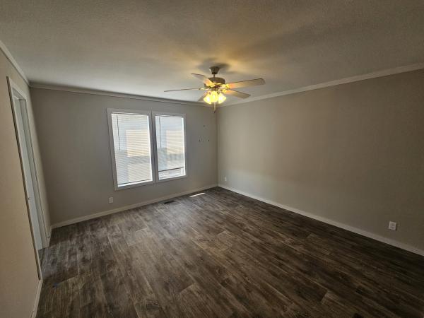2022 Cham;ion 24CSD2860L Mobile Home