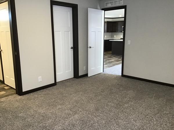 2022 Skyline PGB985P Mobile Home