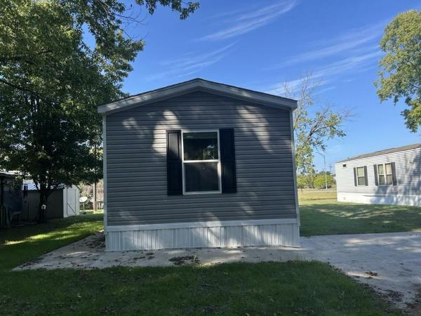 Photo 1 of 2 of home located at 3731 S. Glenstone Ave., #115 Springfield, MO 65804