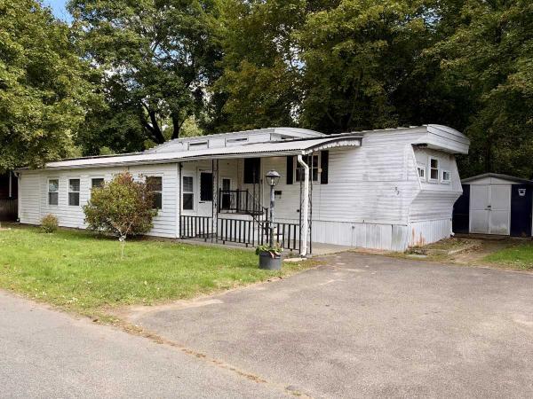 1972 Holly Park Mobile Home For Sale