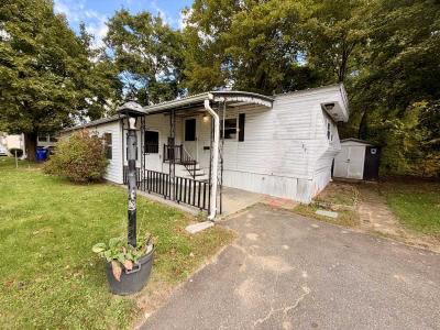 Photo 2 of 28 of home located at 37 Pioneer Way Springfield, MA 01119