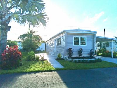 Photo 1 of 7 of home located at 7403 46th Ave. N. Lot 315 Saint Petersburg, FL 33709