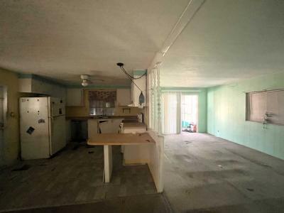Photo 5 of 13 of home located at 8775 20th Street Vero Beach, FL 32966