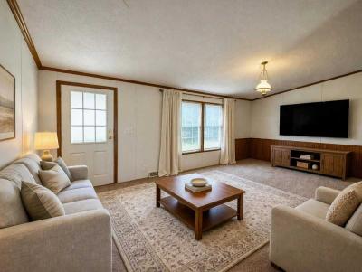 Photo 2 of 11 of home located at 186 Laurie Jackson, MI 49203