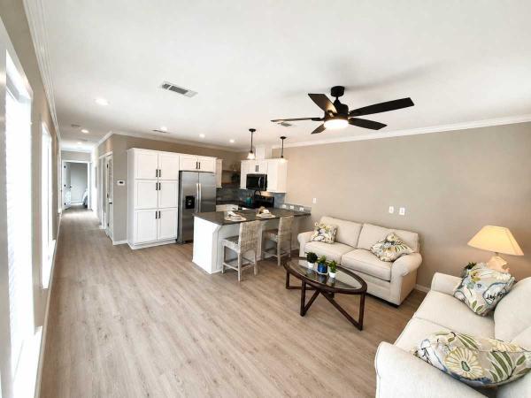  Mobile Home For Sale