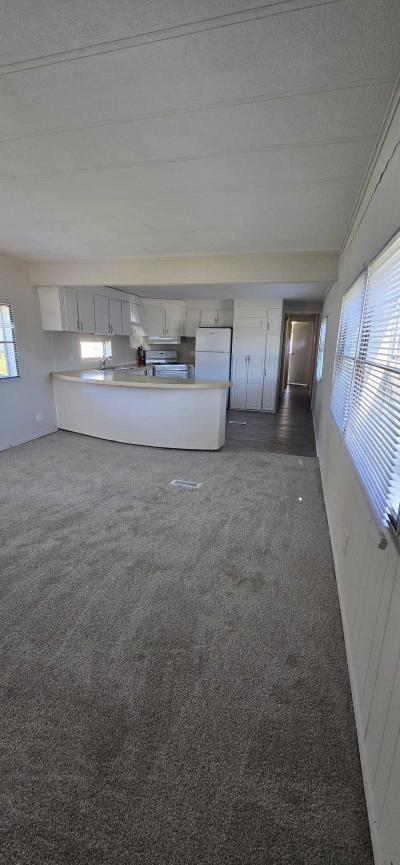 Photo 5 of 16 of home located at 111 Normandy Dr. #102 Lansing, MI 48906