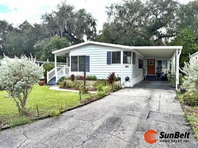 Photo 2 of 35 of home located at 509 Old Colony Road Leesburg, FL 34748