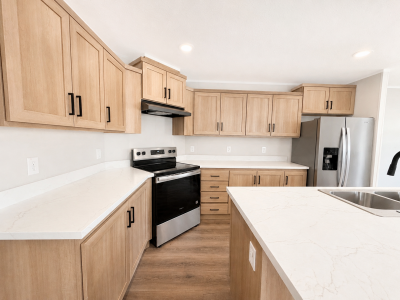Photo 1 of 52 of home located at 4000 E 134th Street #26-S Chicago, IL 60633