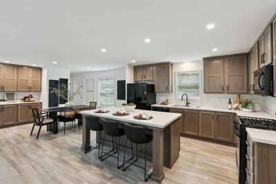 Photo 4 of 9 of home located at 14291 Bronte Dr. South Shelby Township, MI 48315