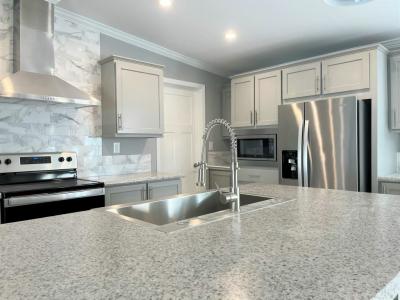 Photo 2 of 21 of home located at 1005 Cloverleaf Circle Brooksville, FL 34601