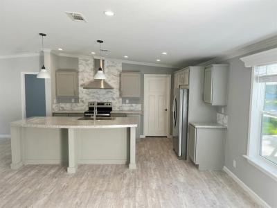 Photo 4 of 21 of home located at 1005 Cloverleaf Circle Brooksville, FL 34601